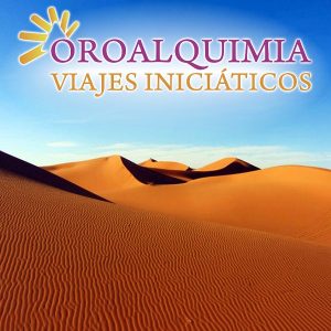 logo viajes iniciáticos en fondo desierto